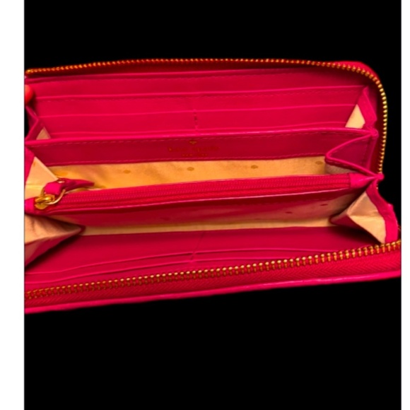 Kate Spade quilted wallet - Picture 2 of 2